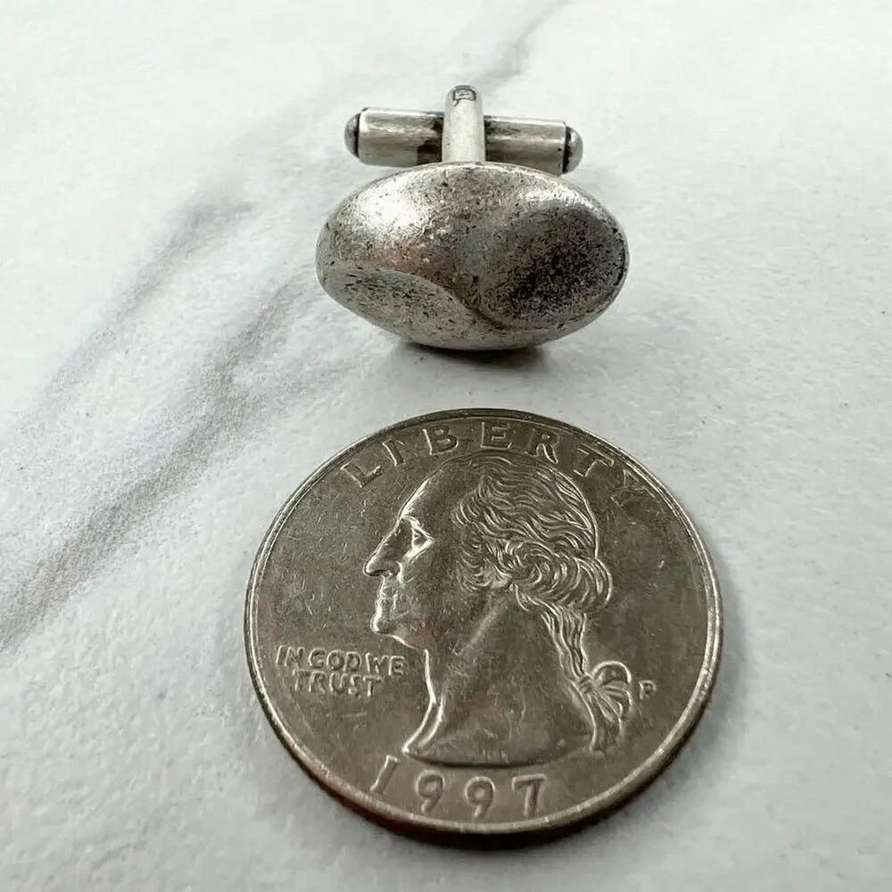 Vintage Silver Tone Wavy Oval Single Cufflink